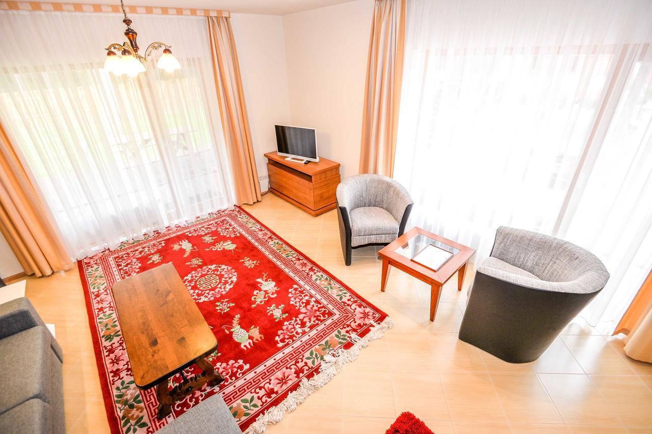 Salkoni Appartement Pape Buitenkant foto
